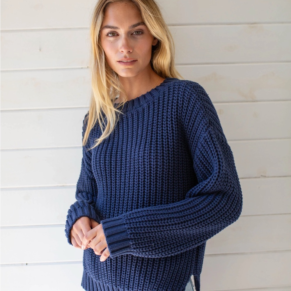 Maria beach sweater in Navy